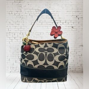 Coach Vintage limited edition denim  signature shoulder tote. Style 11182